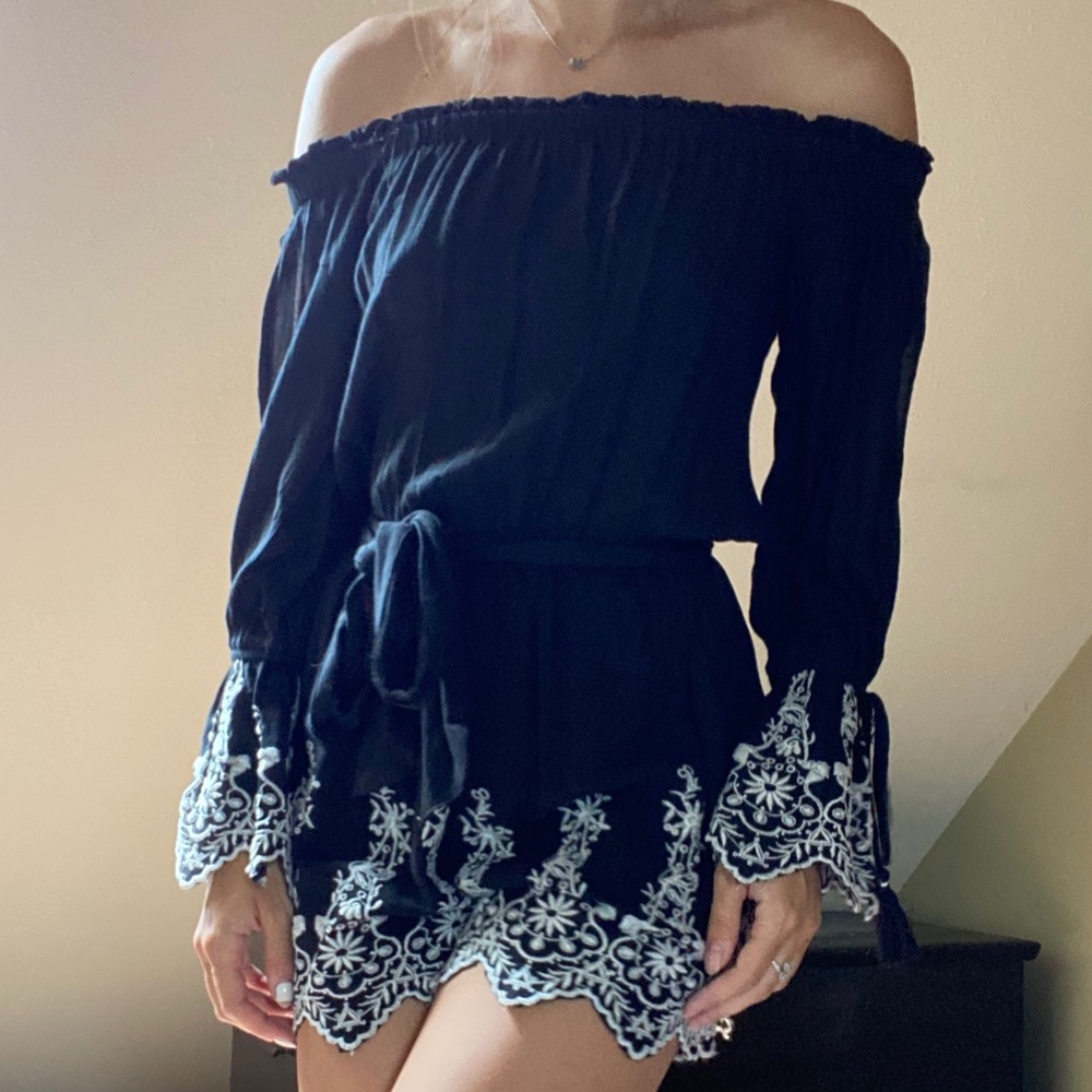 AE Romper - Picture 2 of 5
